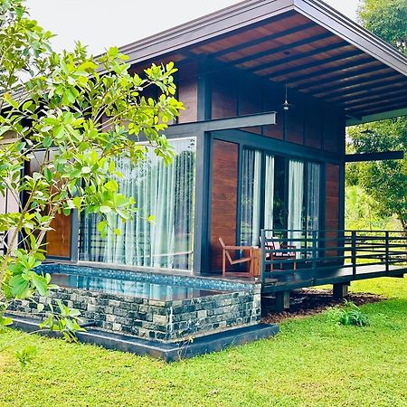 סיגירייה Atha Resort מראה חיצוני תמונה A villa at the resort