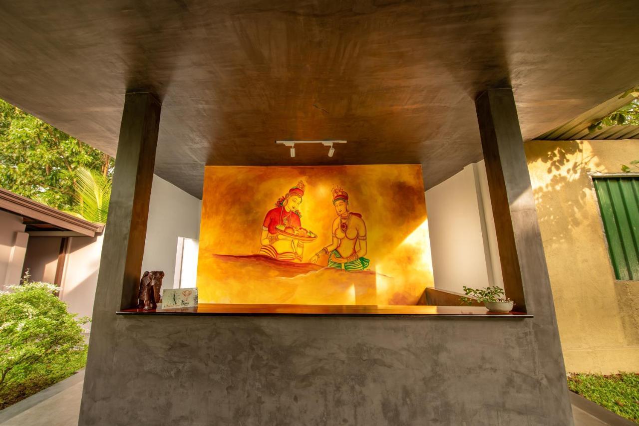 סיגירייה Atha Resort מראה חיצוני תמונה The interior of the temple
