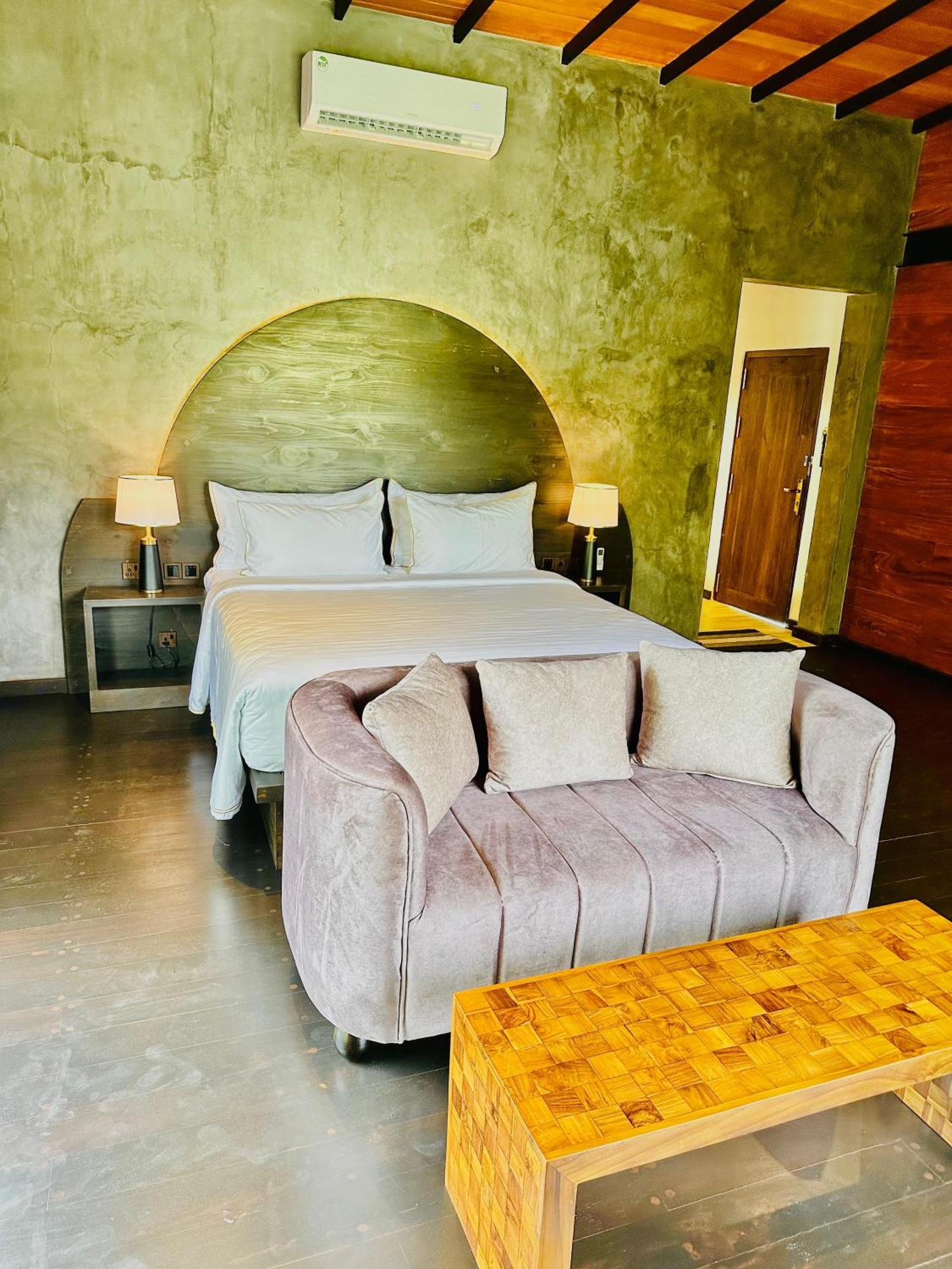 סיגירייה Atha Resort מראה חיצוני תמונה A bedroom at the hotel